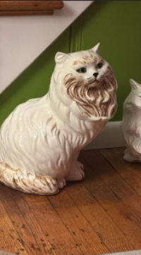 Custom Acrylic Cat Figurines and Character Standees